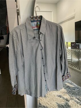 Robert Graham Black & White Micro-Check Button-Down Shirt